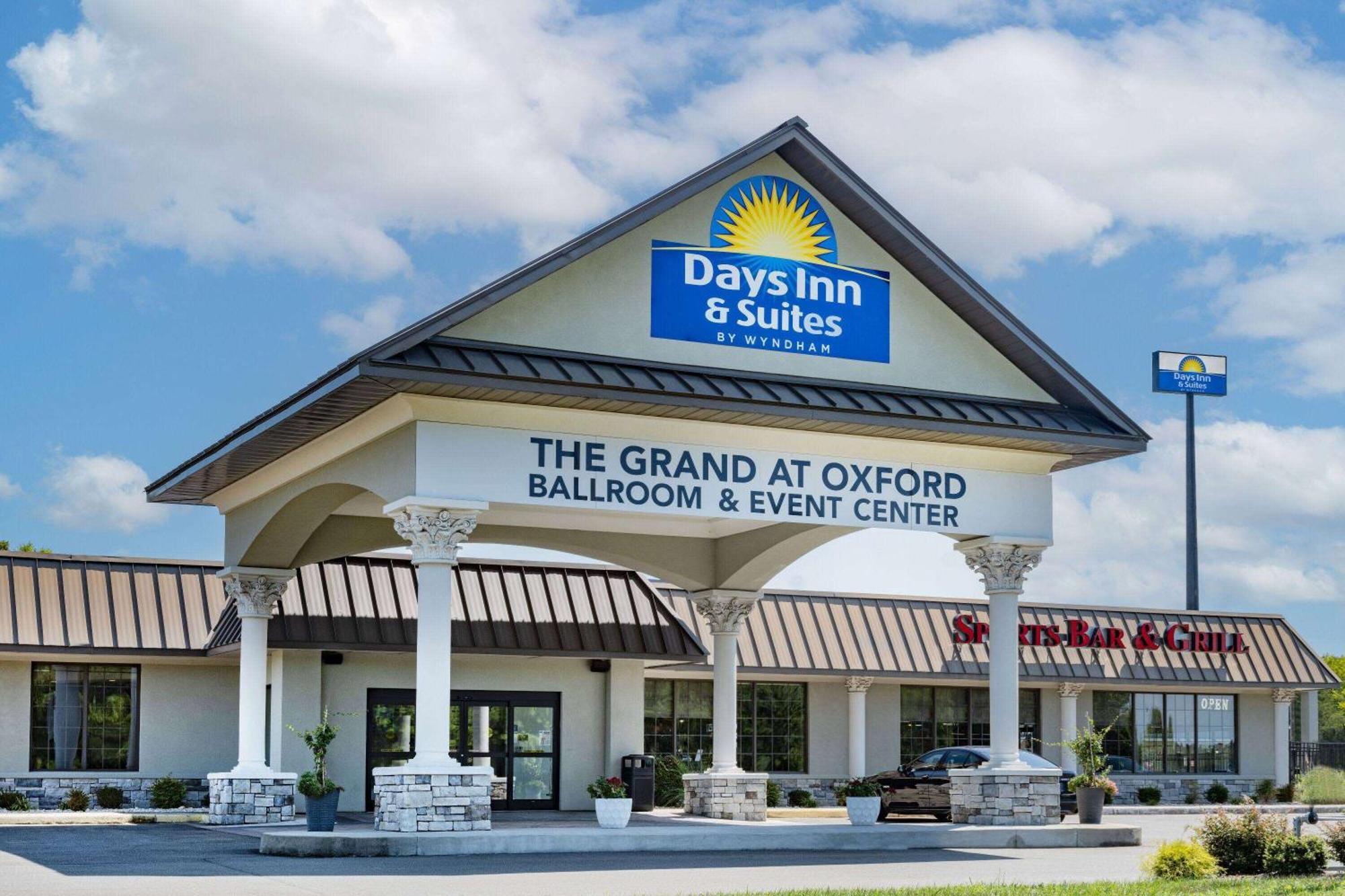 Days Inn And Suites By Wyndham Oxford Exterior photo